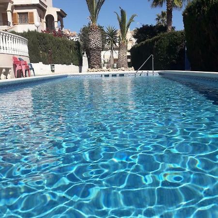 Residencia Alhambra Los Cisnes Торевьиа Экстерьер фото